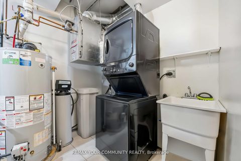 Photo 44 at 17 - 520 Silken Laumann Drive, Wyndham, Newmarket