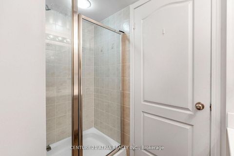 Photo 13 at 808 - 3 Rean Drive, Bayview Village, Toronto