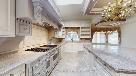 Photo 18 at 33 Maple Grove Avenue, Oak Ridges, Richmond Hill