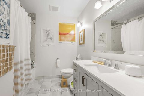 Photo 23 at 49 Beatrice Street, Bellwoods, Toronto