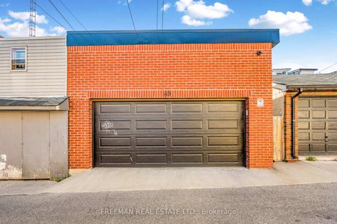 Photo 34 at 49 Beatrice Street, Bellwoods, Toronto