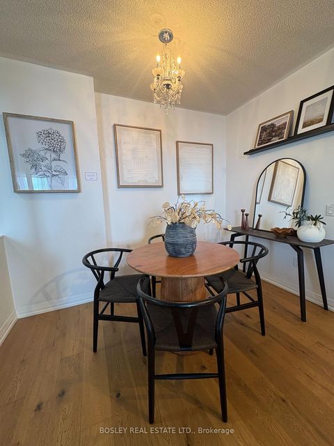 Photo 5 at 308 - 7378 Yonge Street, Yorkhill, Vaughan