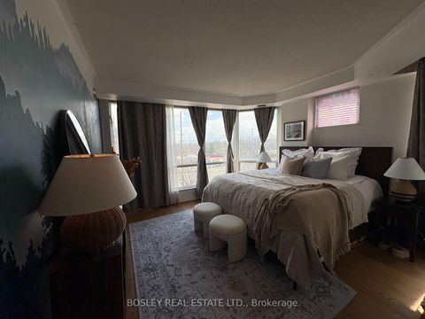 Photo 8 at 308 - 7378 Yonge Street, Yorkhill, Vaughan