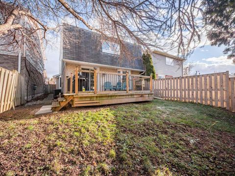 Photo 25 at 218 Mullen Drive, Brownridge, Vaughan