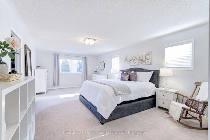 Photo 19 at 2142 Meadowglen Drive, WM Westmount, Oakville