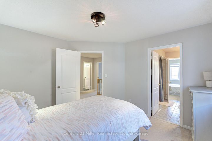 Photo 28 at 2142 Meadowglen Drive, WM Westmount, Oakville