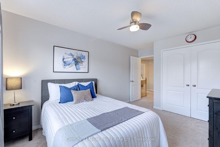 Photo 31 at 2142 Meadowglen Drive, WM Westmount, Oakville