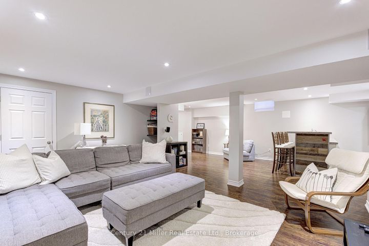 Photo 37 at 2142 Meadowglen Drive, WM Westmount, Oakville