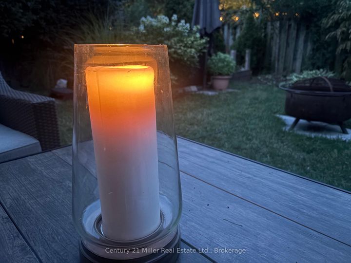 Photo 49 at 2142 Meadowglen Drive, WM Westmount, Oakville