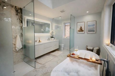 Photo 7 at 16 Barker Avenue, Beaumonde Heights, Toronto