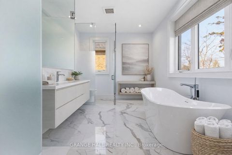 Photo 11 at 16 Barker Avenue, Beaumonde Heights, Toronto