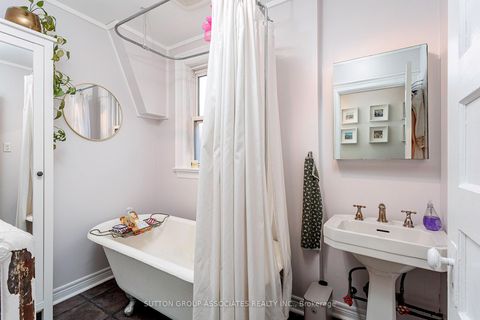 Photo 31 at 88 Westminster Avenue, Roncesvalles, Toronto