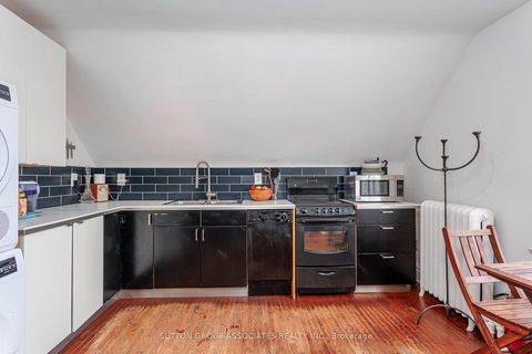 Photo 37 at 88 Westminster Avenue, Roncesvalles, Toronto