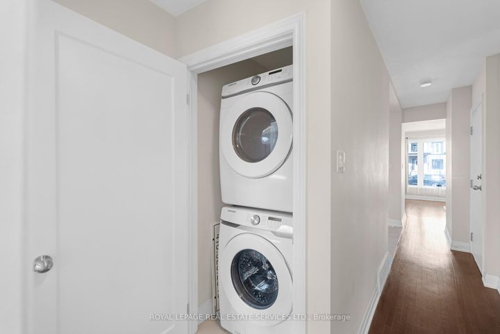 Photo 27 at 1038 Alexandra Avenue, Lakeview, Mississauga