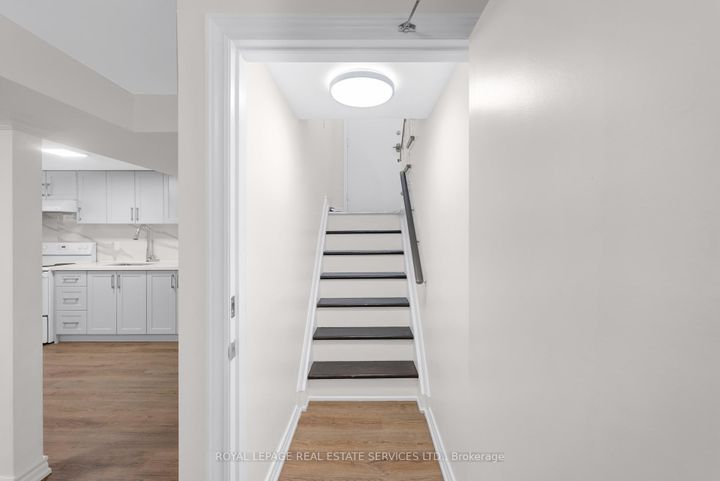 Photo 30 at 1038 Alexandra Avenue, Lakeview, Mississauga