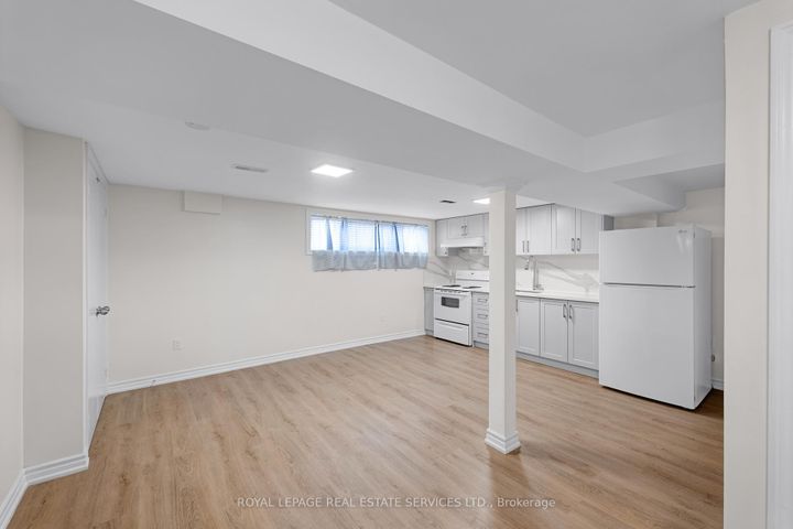 Photo 32 at 1038 Alexandra Avenue, Lakeview, Mississauga