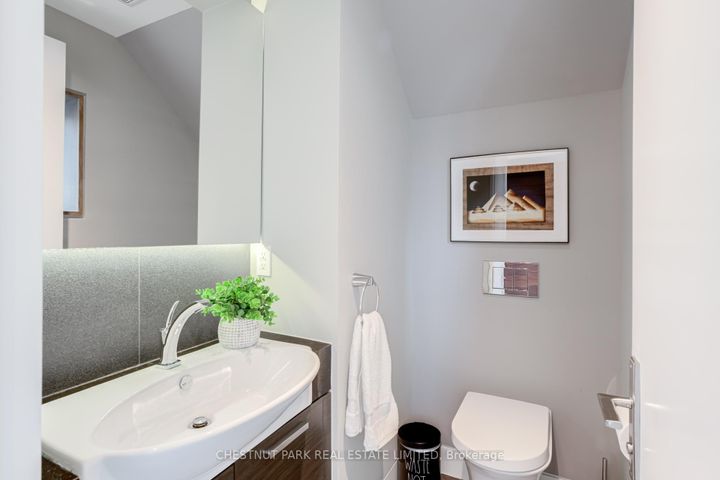 Photo 17 at 278 St Germain Avenue, Lawrence Park North, Toronto