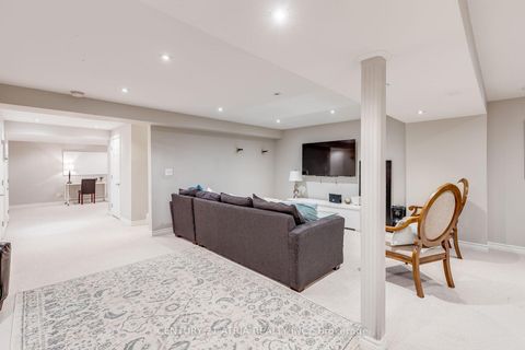 Photo 28 at 23 Weslock Crescent, Bayview Northeast, Aurora