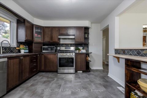 Photo 13 at 32 Springhome Road, Allandale Heights, Barrie