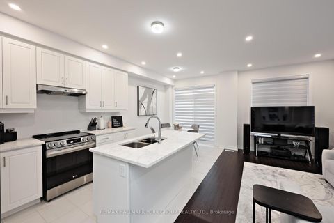 Photo 8 at 145 Fenchurch Manor, Rural Barrie Southeast, Barrie