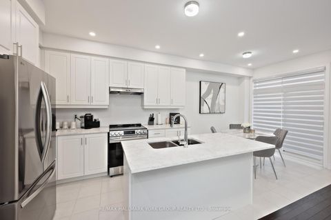 Photo 9 at 145 Fenchurch Manor, Rural Barrie Southeast, Barrie