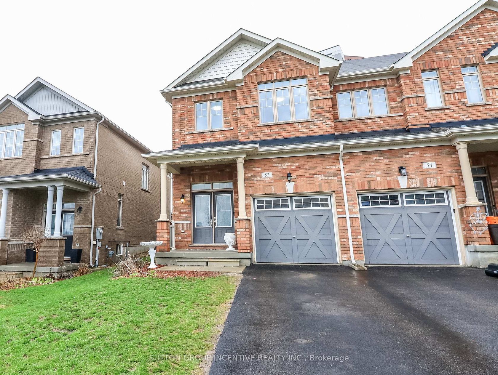 52 Snelgrove Crescent, West Bayfield, Barrie photo 2