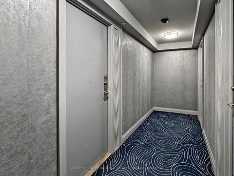 Photo 1 at 1018 - 80 Esther Lorrie Drive, Clairville, Toronto