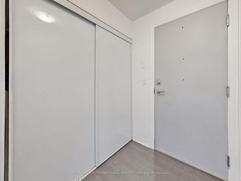 Photo 3 at 1018 - 80 Esther Lorrie Drive, Clairville, Toronto