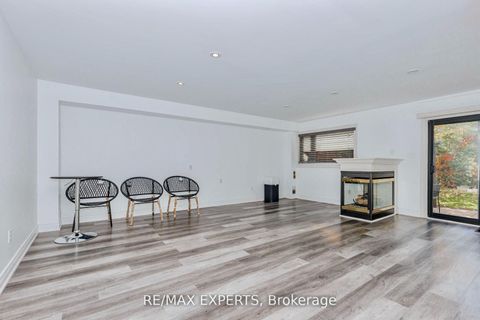 Photo 34 at 193 Fairlane Crescent, Vellore Village, Vaughan