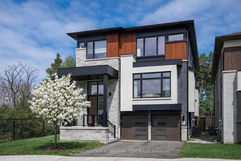 Photo 2 at 50 Royal Hill Court, Aurora Estates, Aurora