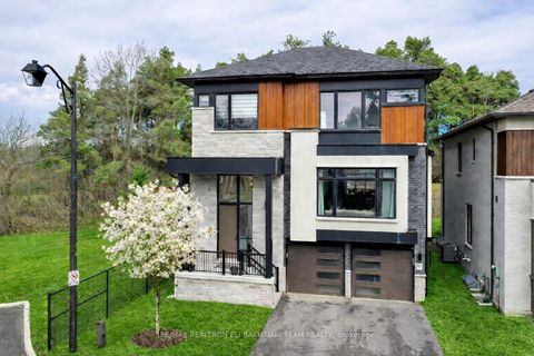 Photo 5 at 50 Royal Hill Court, Aurora Estates, Aurora