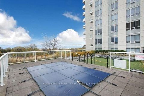 Photo 14 at 1109 - 3865 Lake Shore Boulevard W, Long Branch, Toronto