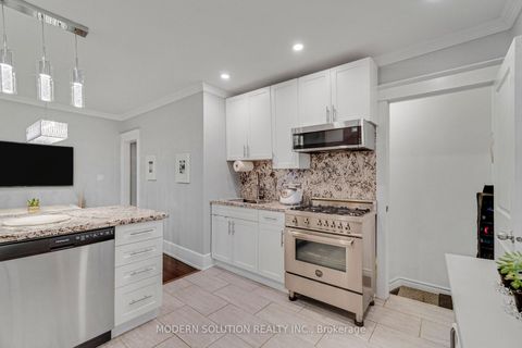 Photo 21 at 741 Milverton Boulevard, Lumsden, Toronto