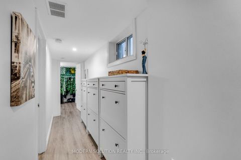 Photo 26 at 741 Milverton Boulevard, Lumsden, Toronto