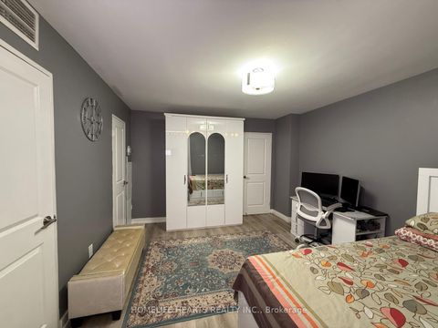 Photo 6 at 315 - 20 Edgecliff Golfway, Flemingdon Park, Toronto