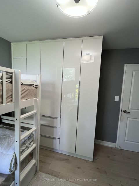 Photo 12 at 315 - 20 Edgecliff Golfway, Flemingdon Park, Toronto