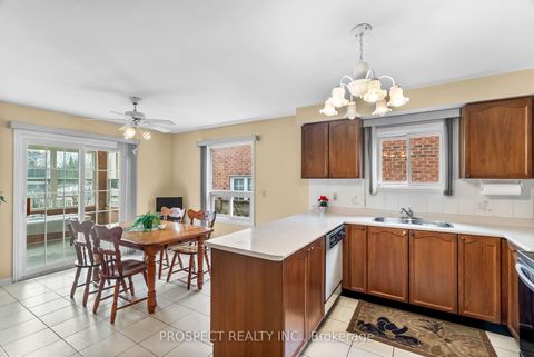 Photo 10 at 9 Wheatley Road, Maple, Vaughan