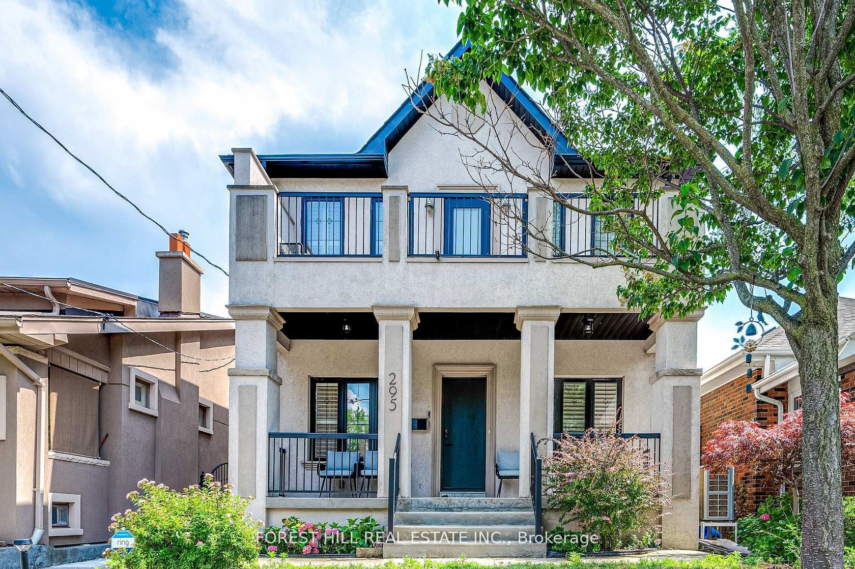 295 Strathmore Boulevard, Danforth, Toronto photo number 2