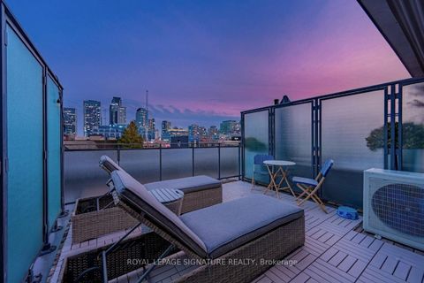 Photo 2 at 845 Richmond Street W, Bellwoods, Toronto