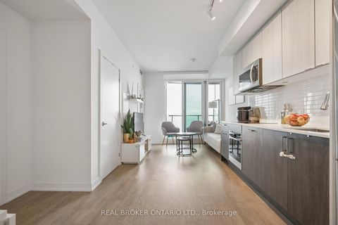 Photo 5 at 3807 - 1926 Lakeshore Boulevard W, Swansea, Toronto