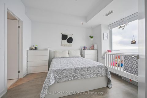 Photo 13 at 3807 - 1926 Lakeshore Boulevard W, Swansea, Toronto