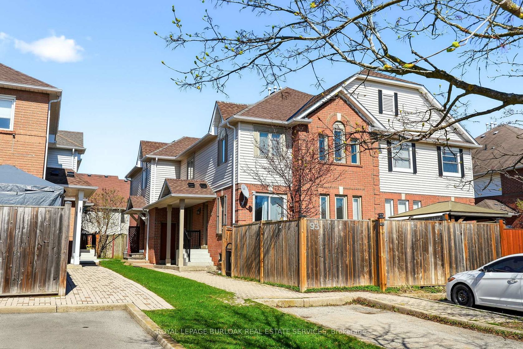 95 Thornlodge Drive, Waterdown, Hamilton 2