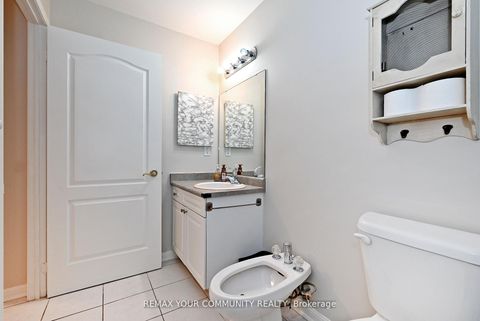 Photo 25 at 502 - 2500 Rutherford Road, Maple, Vaughan
