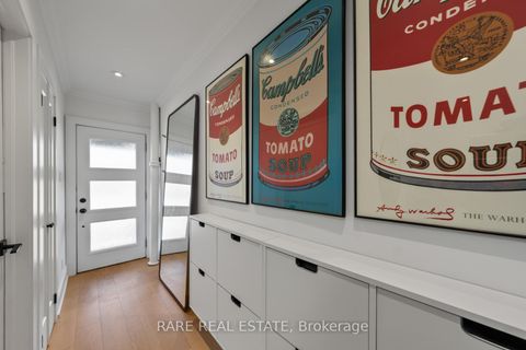 Photo 2 at 283 Chisholm Avenue, Lumsden, Toronto