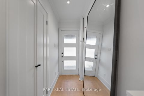 Photo 3 at 283 Chisholm Avenue, Lumsden, Toronto