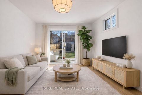 Photo 7 at 283 Chisholm Avenue, Lumsden, Toronto