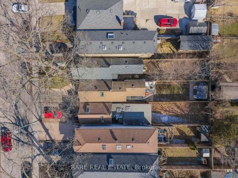Photo 25 at 283 Chisholm Avenue, Lumsden, Toronto
