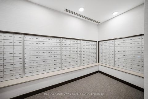 Photo 17 at 2706 - 23 Hollywood Avenue, Willowdale East, Toronto