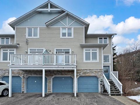 Photo 1 at 962 On Bogart Circle, College Manor, Newmarket