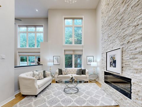 Photo 3 at 962 On Bogart Circle, College Manor, Newmarket